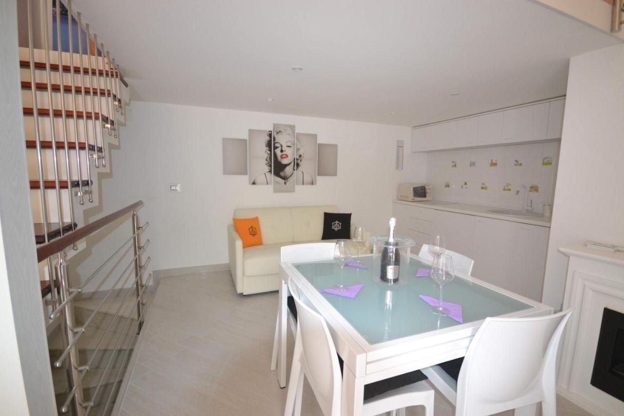 Golden Bay Bed and Breakfast Trani Eksteriør billede