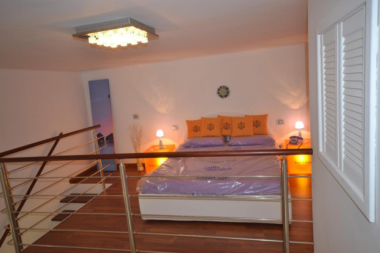 Golden Bay Bed and Breakfast Trani Eksteriør billede